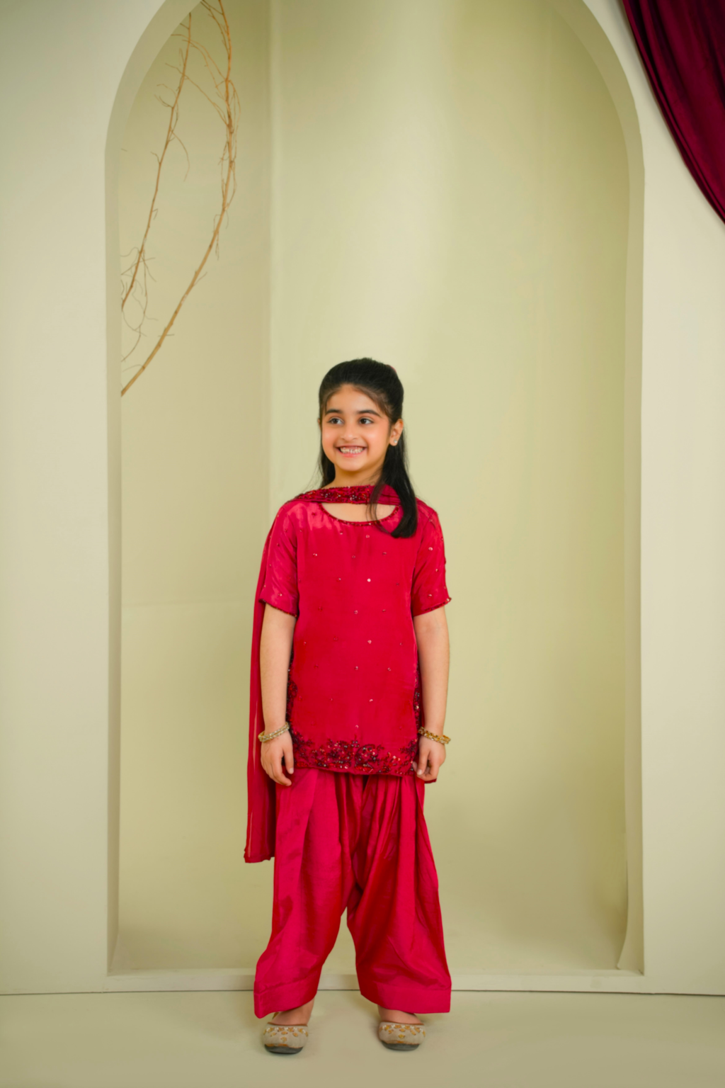 Ruby Nova – Mini